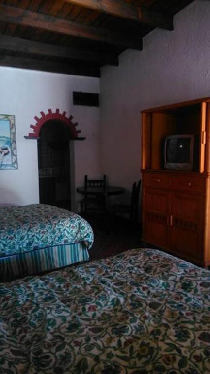 Hotel Parador Santa Cruz Creel Room photo