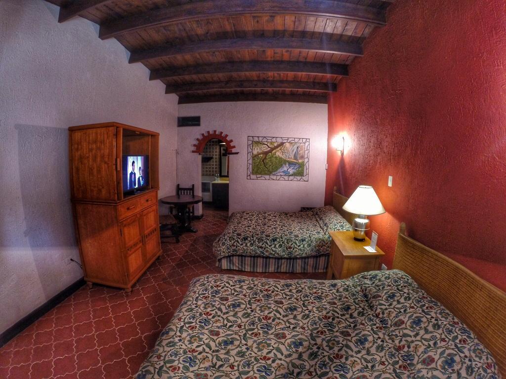 Hotel Parador Santa Cruz Creel Exterior photo