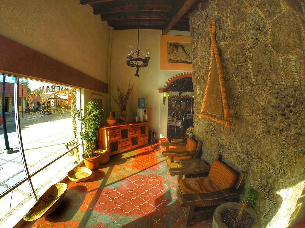 Hotel Parador Santa Cruz Creel Exterior photo